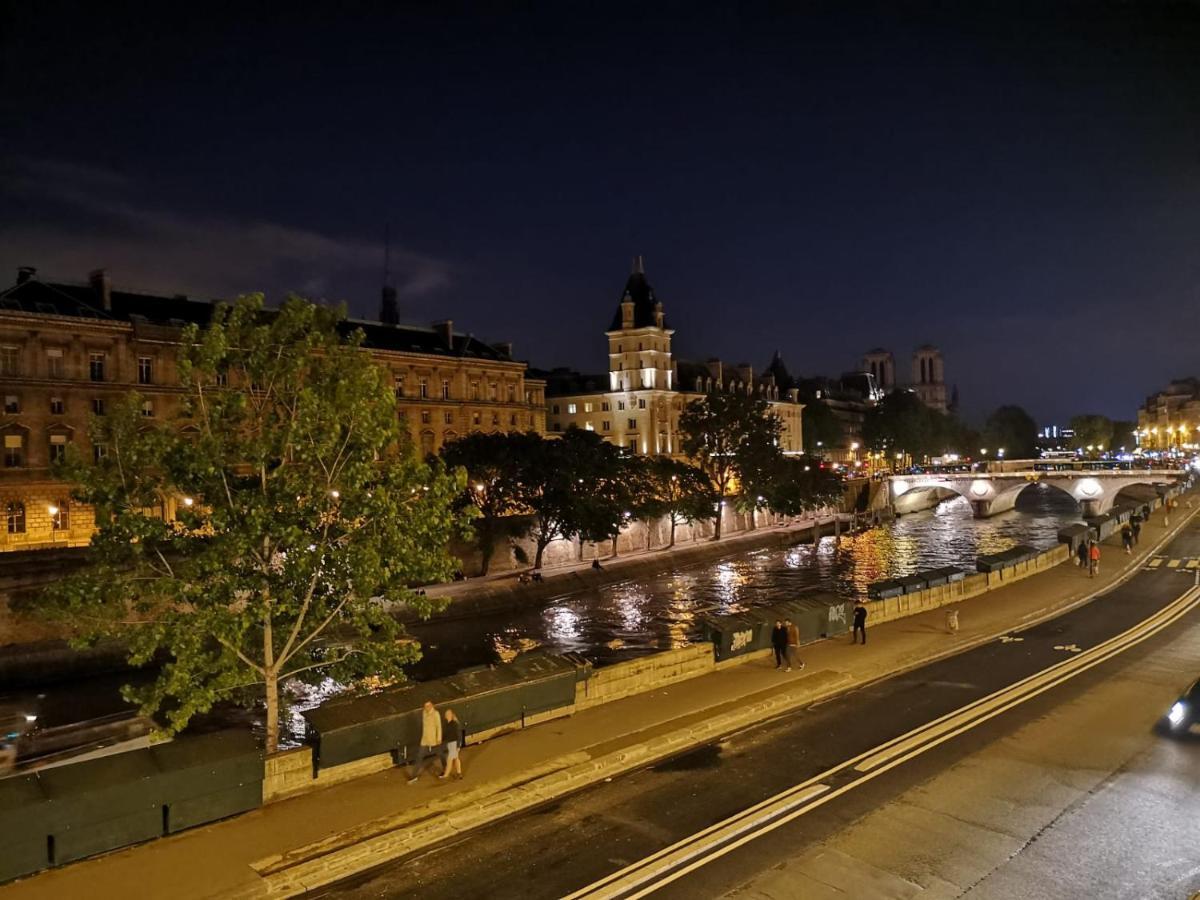 Le Notre Dame - Luxury Apartment With Seine View Paris Exteriör bild